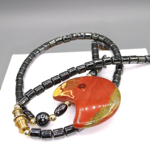 Vintage Hematite Abstract Modernist Choker, Stone Beads with Polished Red Jasper - Picture 4 of 4
